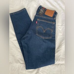 Levi’s | Wedgie Jeans | Size 25